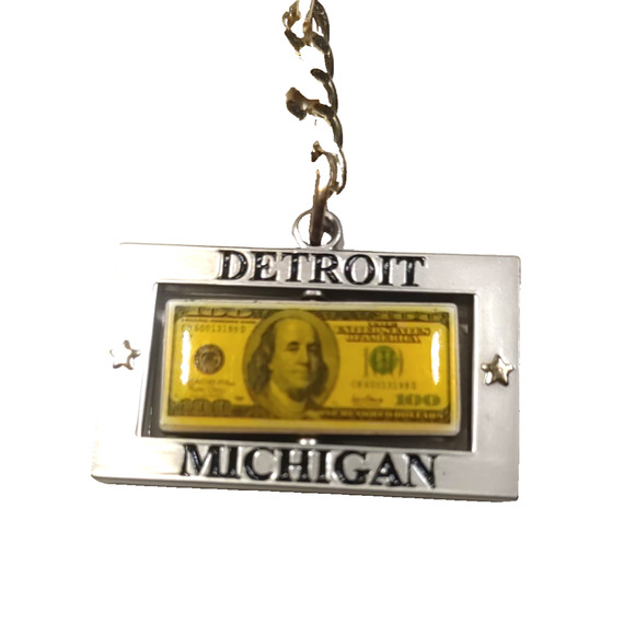 Detroit Michigan 100 Dollar Bill Spinner Metal Keychain - Picture 4 of 5